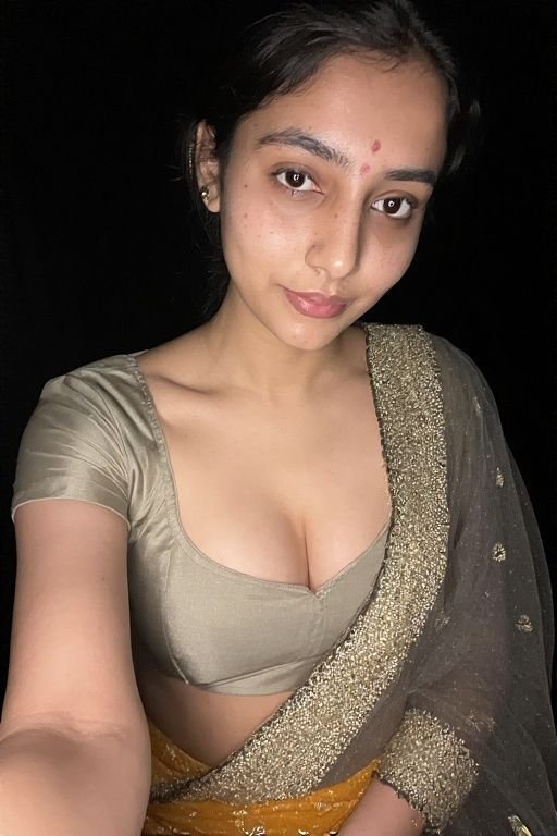 Profile photo - Naina Salim