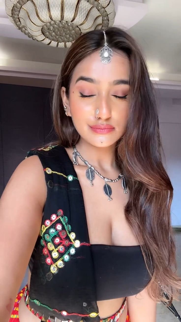 Profile photo - Myra Kapoor