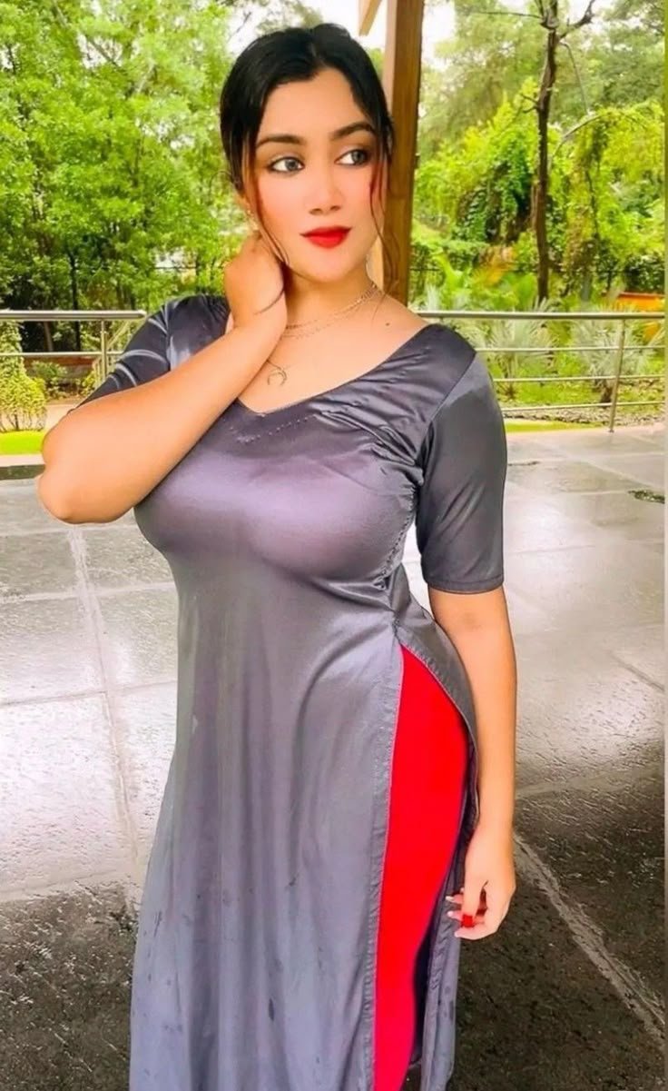 Profile photo - Ruhi Bansal