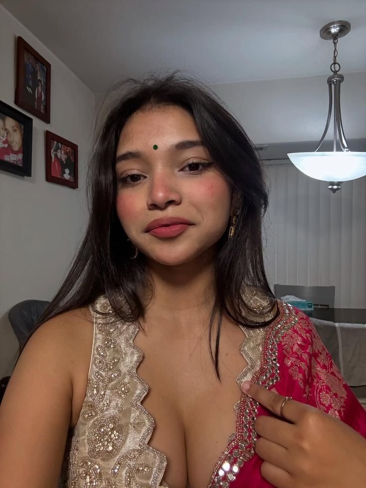 Profile photo - Saumya Jain