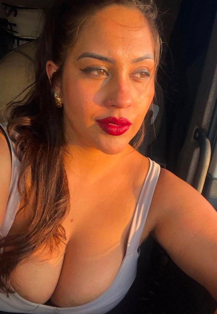 Profile photo - Avni Kaul